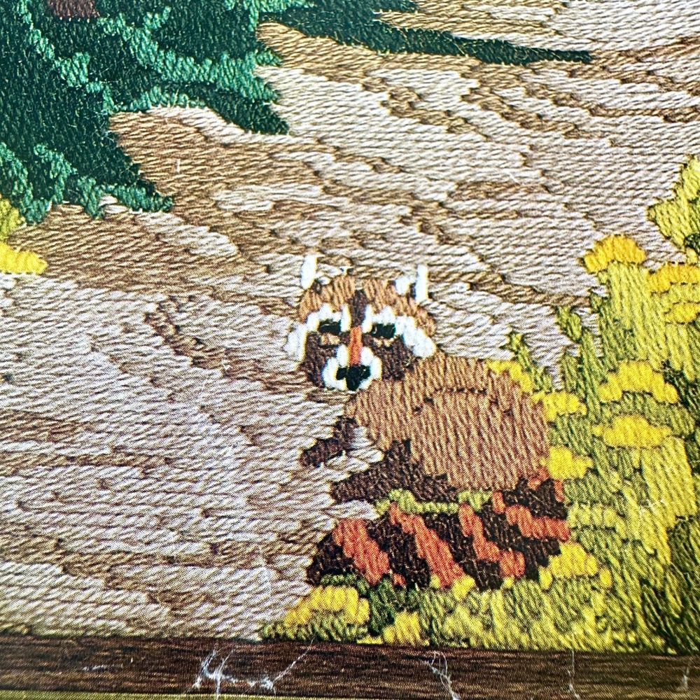 VTG Bucilla Needlepoint Kit Country Lane Raccoon 14x18 Persian Wool Yarn 4261